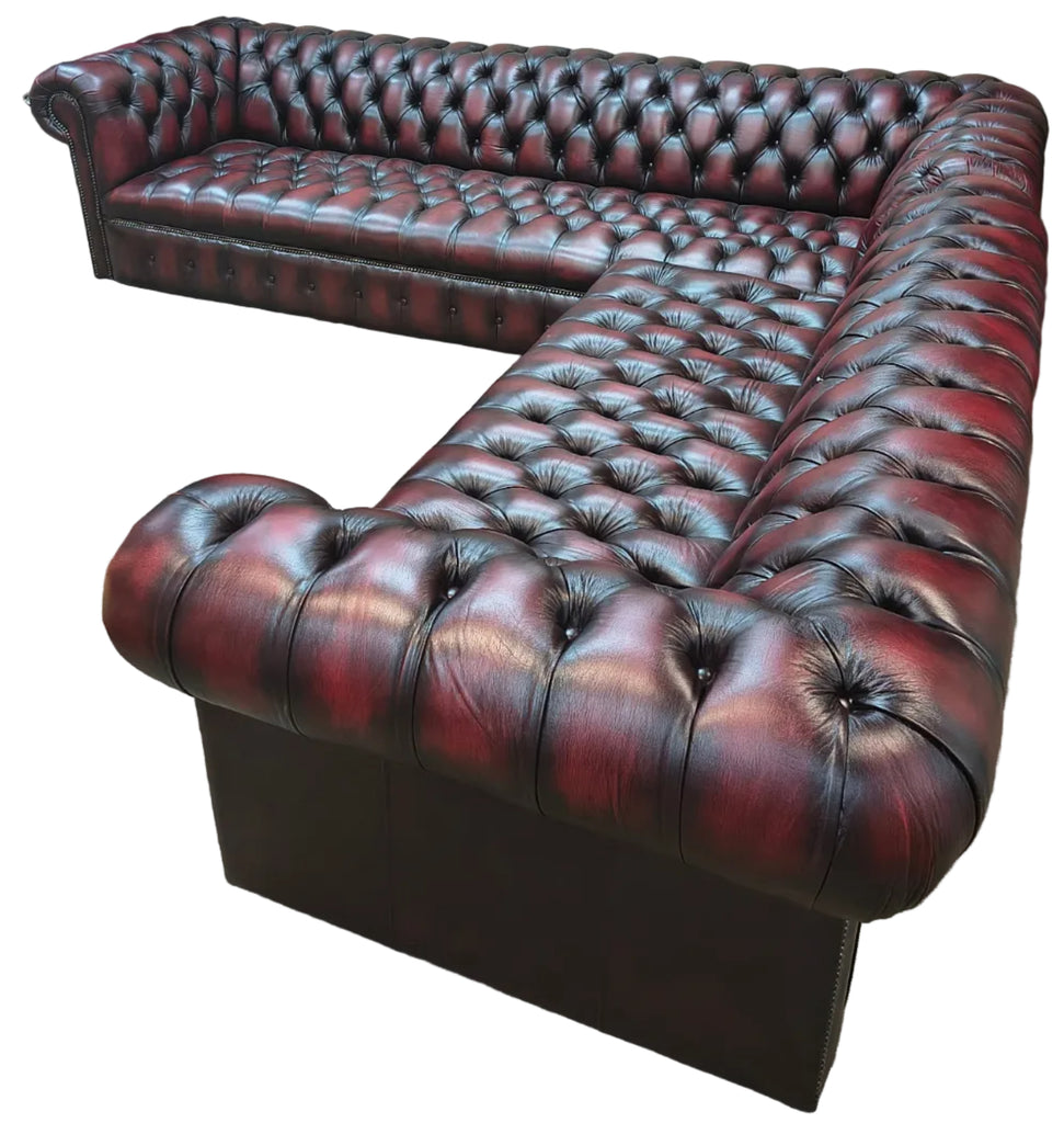 4/3 Windsor Corner Sofa in Antique Red