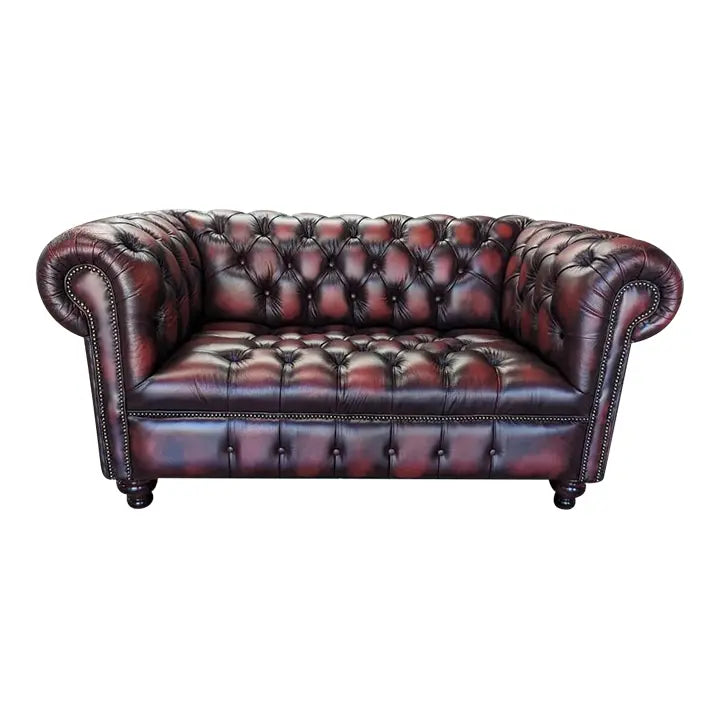 Windsor 2 seater in antique red