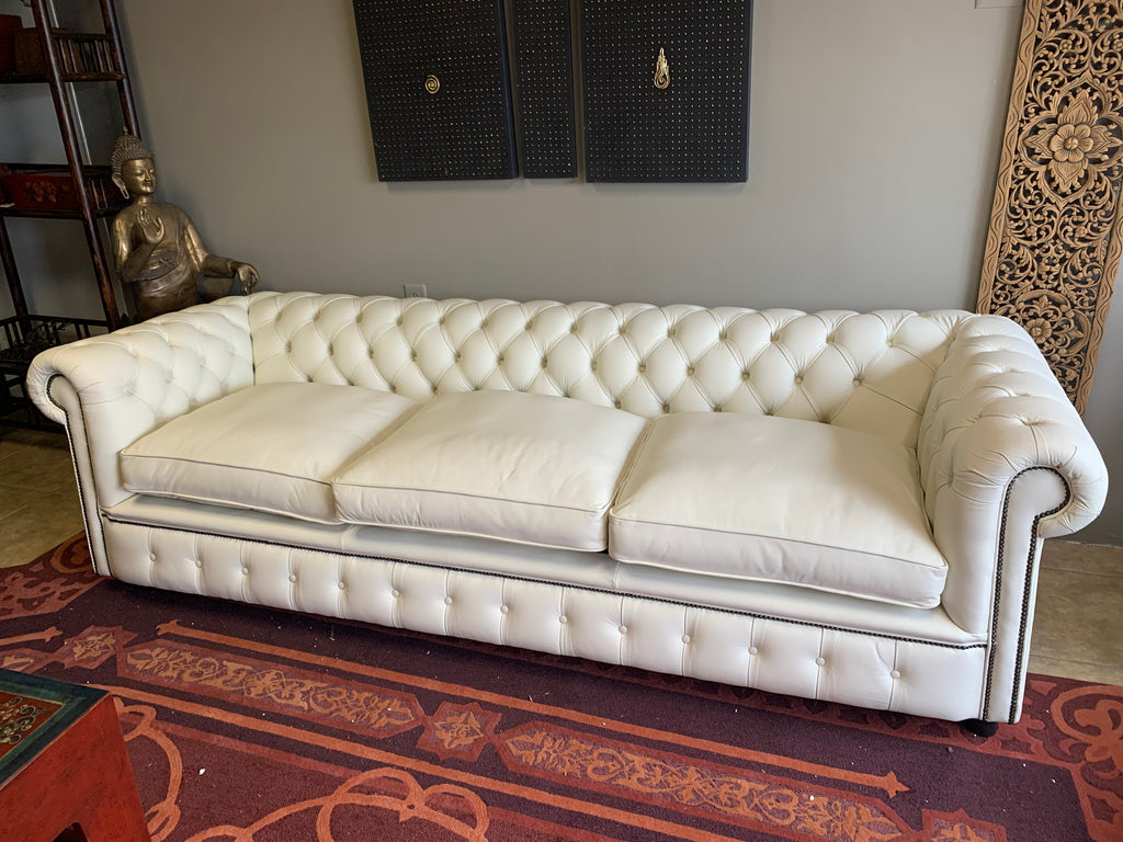 London 4 seater in contempo White